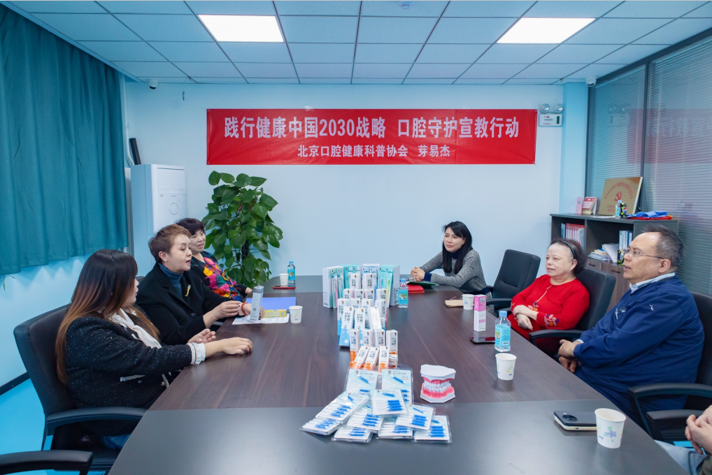 https://img2.danews.cc/upload/images/phptfaRZb